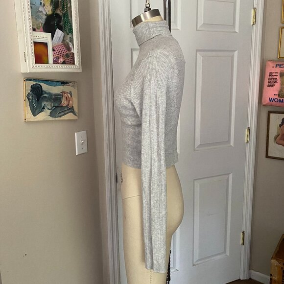 STREETWEAR SOCIETY Gray ribbed knit RETRO 1990s Turtleneck Crop Shirt *MEDIUM* - Picture 4 of 6